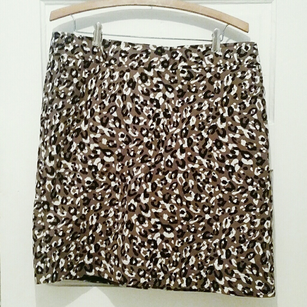 Neutral/Black Leopard Pencil Skirt